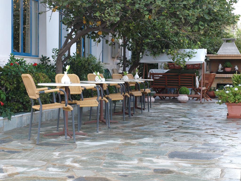 Serifos Beach Hotel Livadi  Exterior foto